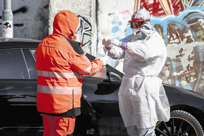 S povečanim obsegom testiranja se je v državi povečalo tudi število okuženih s koronavirusom. Toda anketiranci naše...