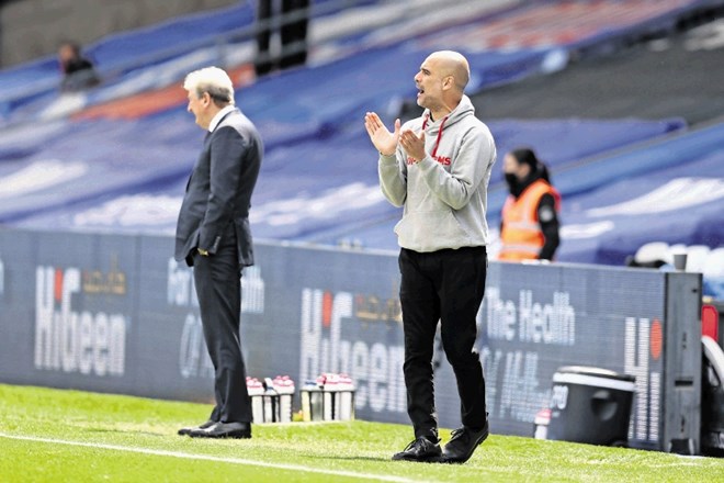 Trener Manchestra Cityja Pep Guardiola kljub zmagi na prvi polfinalni tekmi lige prvakov v Parizu na povratni ne pričakuje...