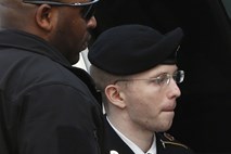 Bradley Manning: Sem ženska, naslavljajte me kot Chelsea