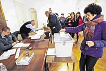 Referendum: Glasovanje se je že začelo