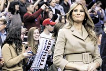 Melania in vespa: Lepotica z zadnjega sedeža 