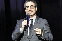 Komik John Oliver odkupil in opustil dolgove 9000 Američanom