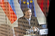 Erjavec pod drobnogledom KPK zaradi suma vplivanja pri interpelaciji