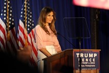 Melania želi ljudem še bolj približati Belo hišo