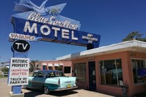 Route 66: ena cesta in sto obrazov Amerike 