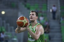 Zoran Dragić si je delno strgal križno kolensko vez