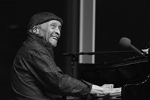 Umrl je ameriški jazzovski pianist Cecil Taylor 