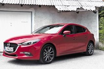 Škoda rapid spaceback in mazda 3 sport: stavita na različne adute