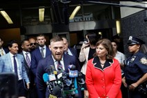 #video Enaki pred zakonom po ameriško – McGregor je kršil javni red in mir  