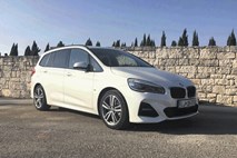 BMW serije 2 gran tourer in active tourer: Casanova je v ženske duše prodrl počasneje