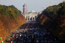 #foto #video Po evropskih mestih protesti proti rasizmu in nacionalizmu