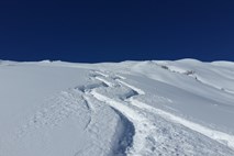 Snežni plaz v Crans Montani zahteval smrtno žrtev 