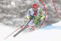 Kristoffersen za štiri stotinke premagal Hirscherja, Kranjec v Banskem peti