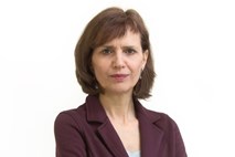 Tanja Lesničar - Pučko: Kako  se počuti  sedemnajstletnica?