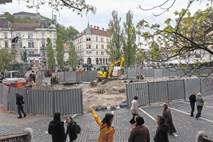 Zaporo na Prešernovem trgu bodo  premikali