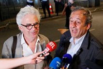 Michel Platini že na prostosti