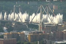 #video V Genovi porušili še zadnja stebra zrušenega viadukta