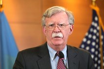 Bolton v Minsku na pogovorih z Lukašenkom