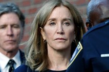 Igralka Felicity Huffman zaradi prevare na univerzi obsojena na 15 dni zapora