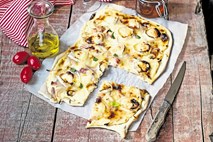 Tarte flambée – hrustljava alzaška plamenjača