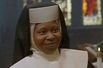 Whoopi Goldberg se v muzikalu vrača kot pojoča nuna