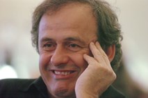 Platini zahteva povračilo plač, stroškov sojenja in neplačanih bonusov