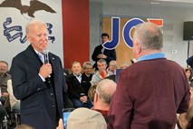 #video Biden se je zaradi vprašanja o sinu znesel nad volivcem