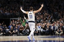 Dončićev dres šesti najbolj prodajan med vsemi v ligi NBA