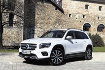 Mercedes GLB