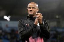 Kompany takoj po zaključeni igralski karieri postal trener