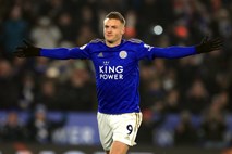 Vardy podaljšal z Leicester Cityjem