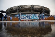 V Neaplju stadion že poimenovali po Maradoni