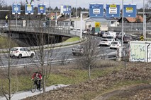 Dars bo letos obnavljal krožišče Tomačevo