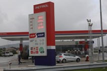 Petrol lani z velikim padcem, Krka rekordno