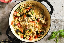 Recept: Piščančja rižota z ratatouille (pozno-poletno) zelenjavo